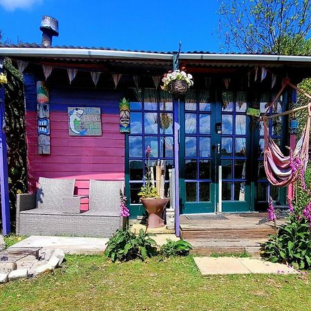 Hotel Treguth Glamping Unique Experience - Themed Huts Saint Day Esterno foto