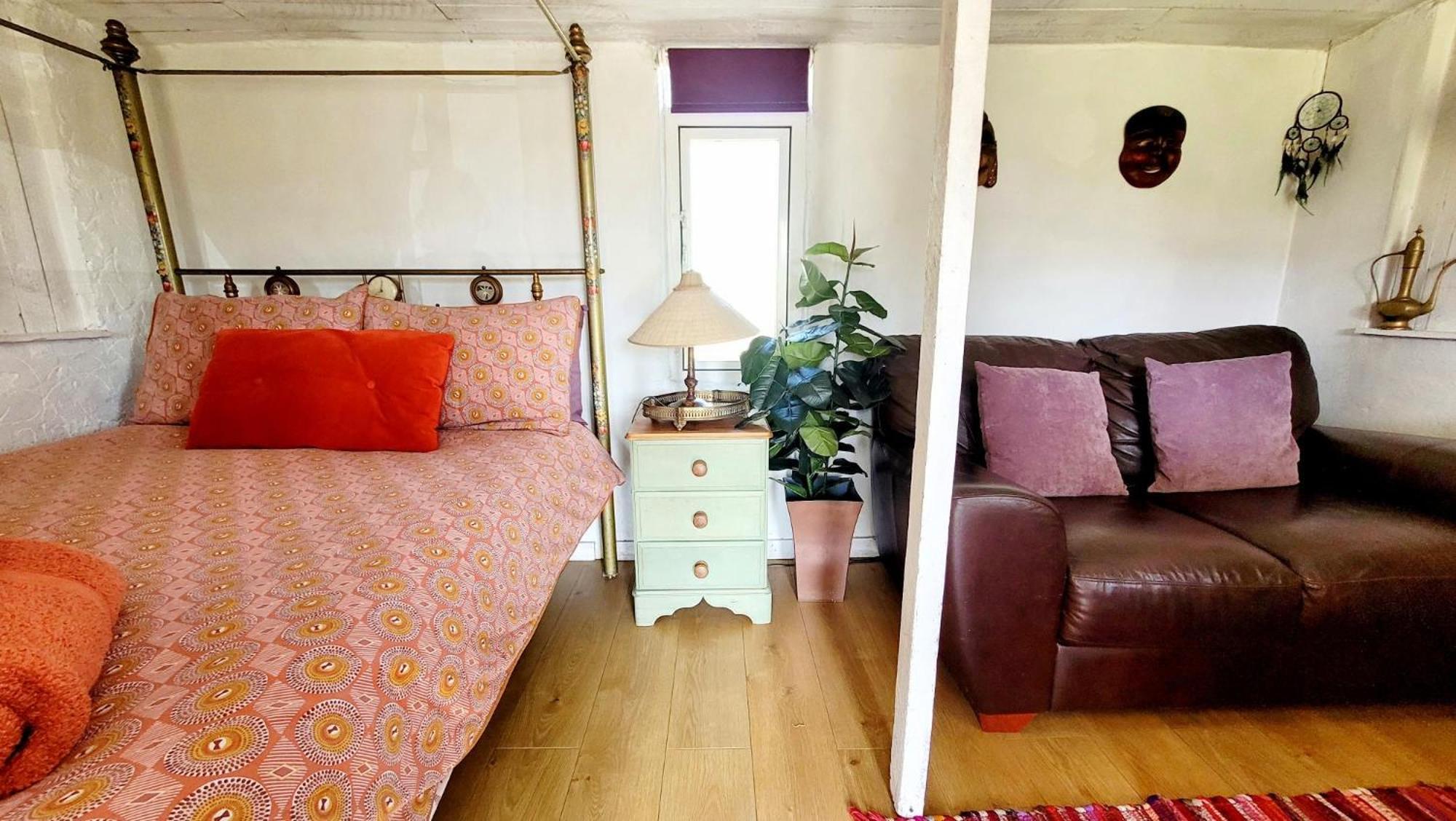 Hotel Treguth Glamping Unique Experience - Themed Huts Saint Day Esterno foto